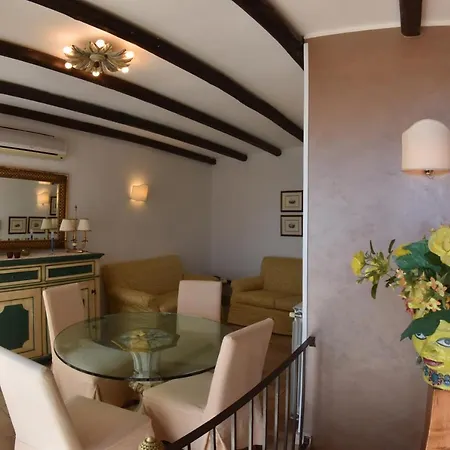Al Bacio Appartement